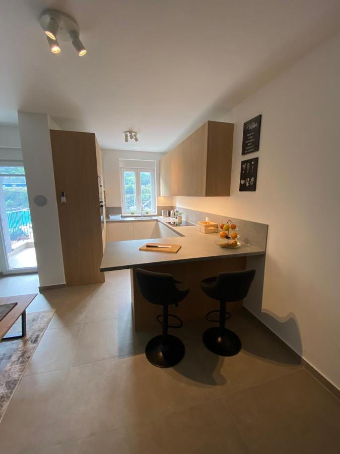 Apartment Lucie Plomin Esterno foto