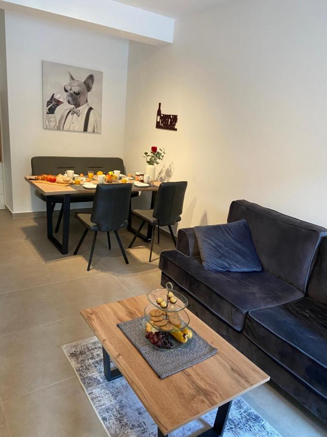 Apartment Lucie Plomin Esterno foto